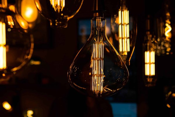 The potential of quantum internet for secure communication